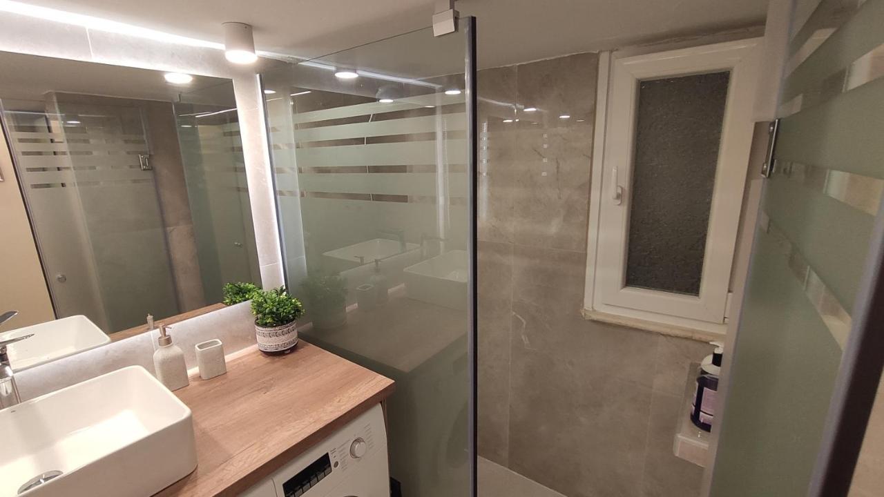 The Pm - In The Heart Of Thessaloniki Apartment Bagian luar foto